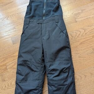 Kids Black Snow Bib Size 4 T